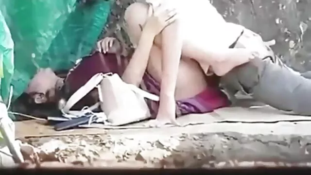 Σεξ χωρίς εγγραφή  Φρέσκο ξανθό σεξ βιντεο τσοντα σώμα