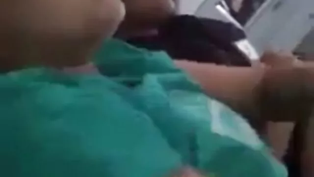 Σεξ χωρίς εγγραφή  Ξανθιά νοικοκυρά γαμώτο σεξ βιντεο μιλφ