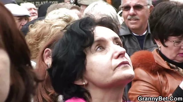Σεξ χωρίς εγγραφή  Το σεξ χύτευσης με ξανθιά ελληνικο sex video